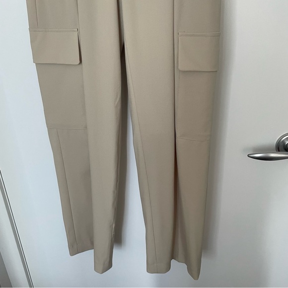 BNWT Aritzia Babaton Roho Trousers - Picture 4 of 5